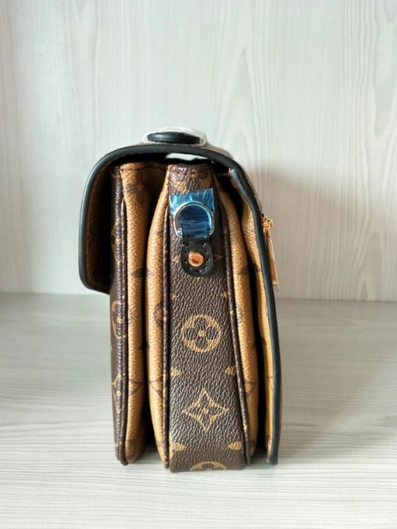Repladies Vuitton Louis METIS POCHETTE 0714